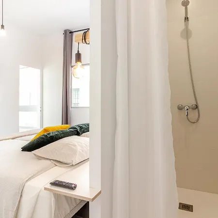 Flatguest Paez Гостевой дом Лас-Пальмас-де-Гран-Канария